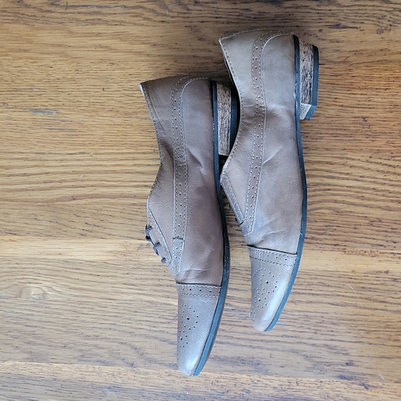 Bronx sz 36 brown/taupe oxfords - Picture 2 of 6
